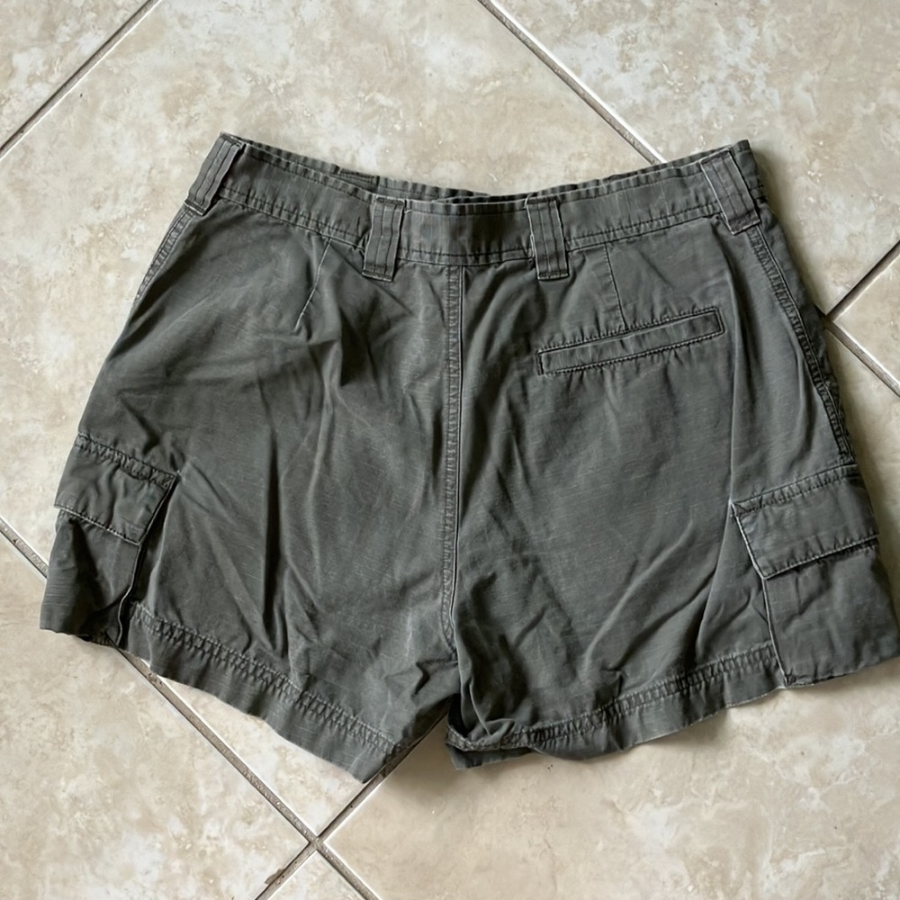 Vintage j crew cargo shorts - Picture 2 of 4